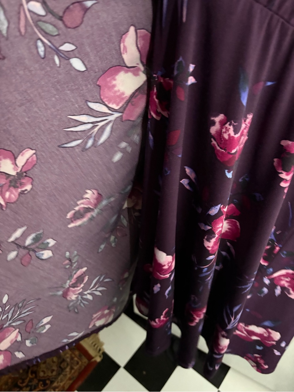 Torrid Plum Floral Top with Pink Blooms size 6 - Picture 4 of 5